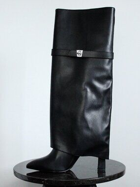 ALDO Shark Lock Boots Womens 8 Black Vegan Leather Knee High Pointed Toe Chic